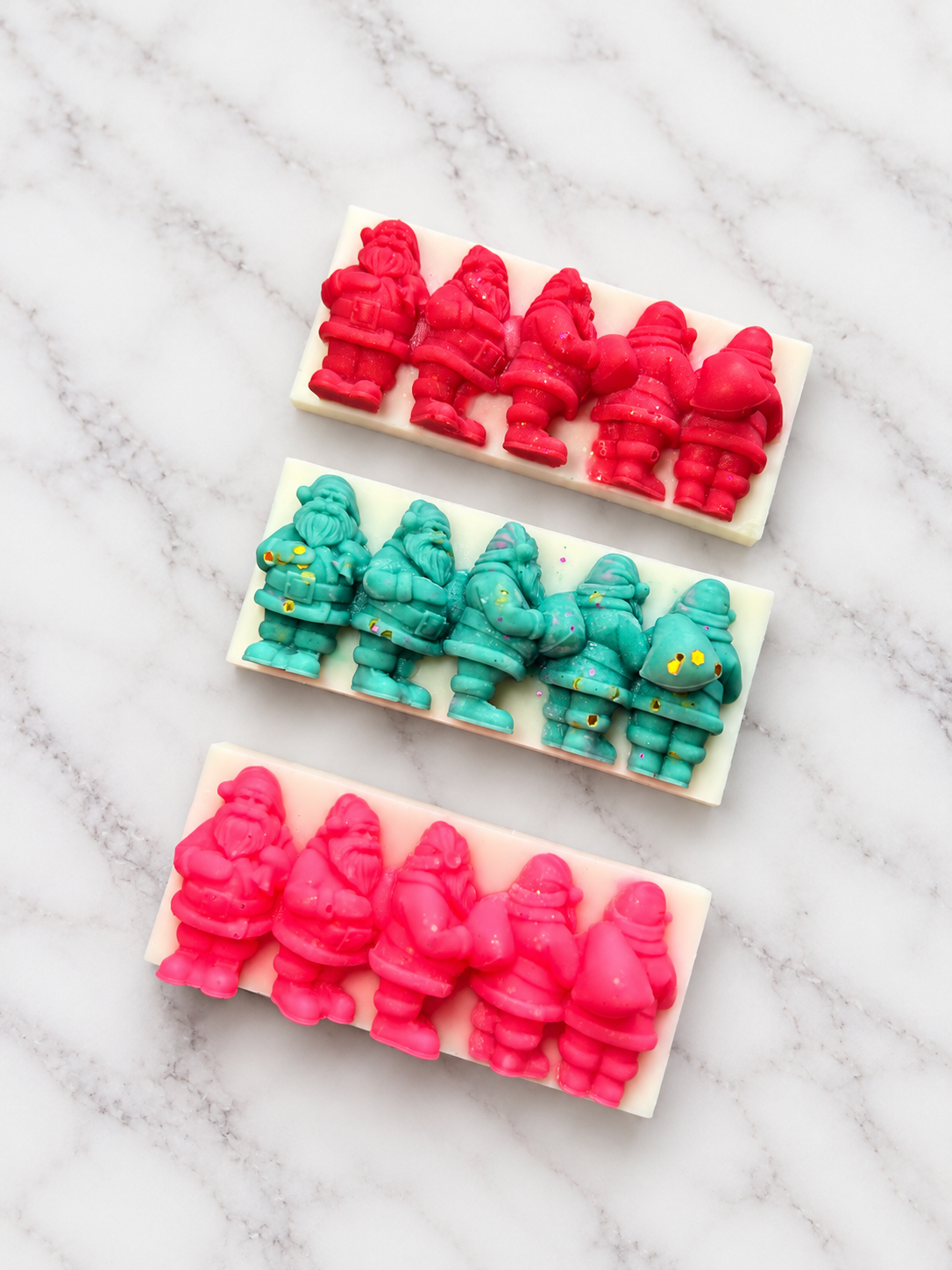 Twisting Santa Snapbar