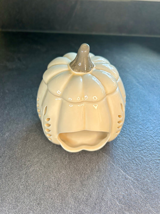 Leaf Cut out Pumpkin Wax Burner