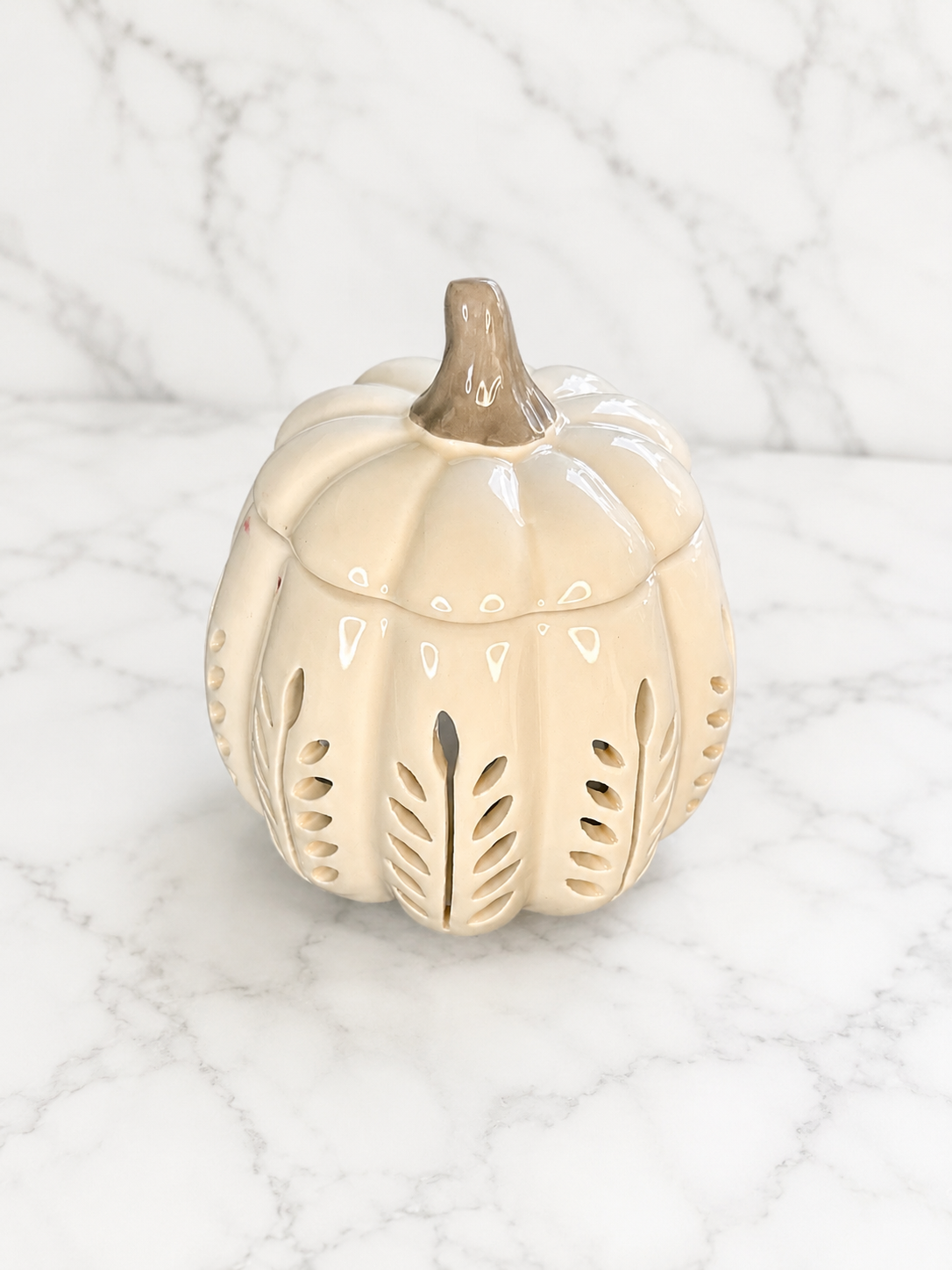Leaf Cut out Pumpkin Wax Burner