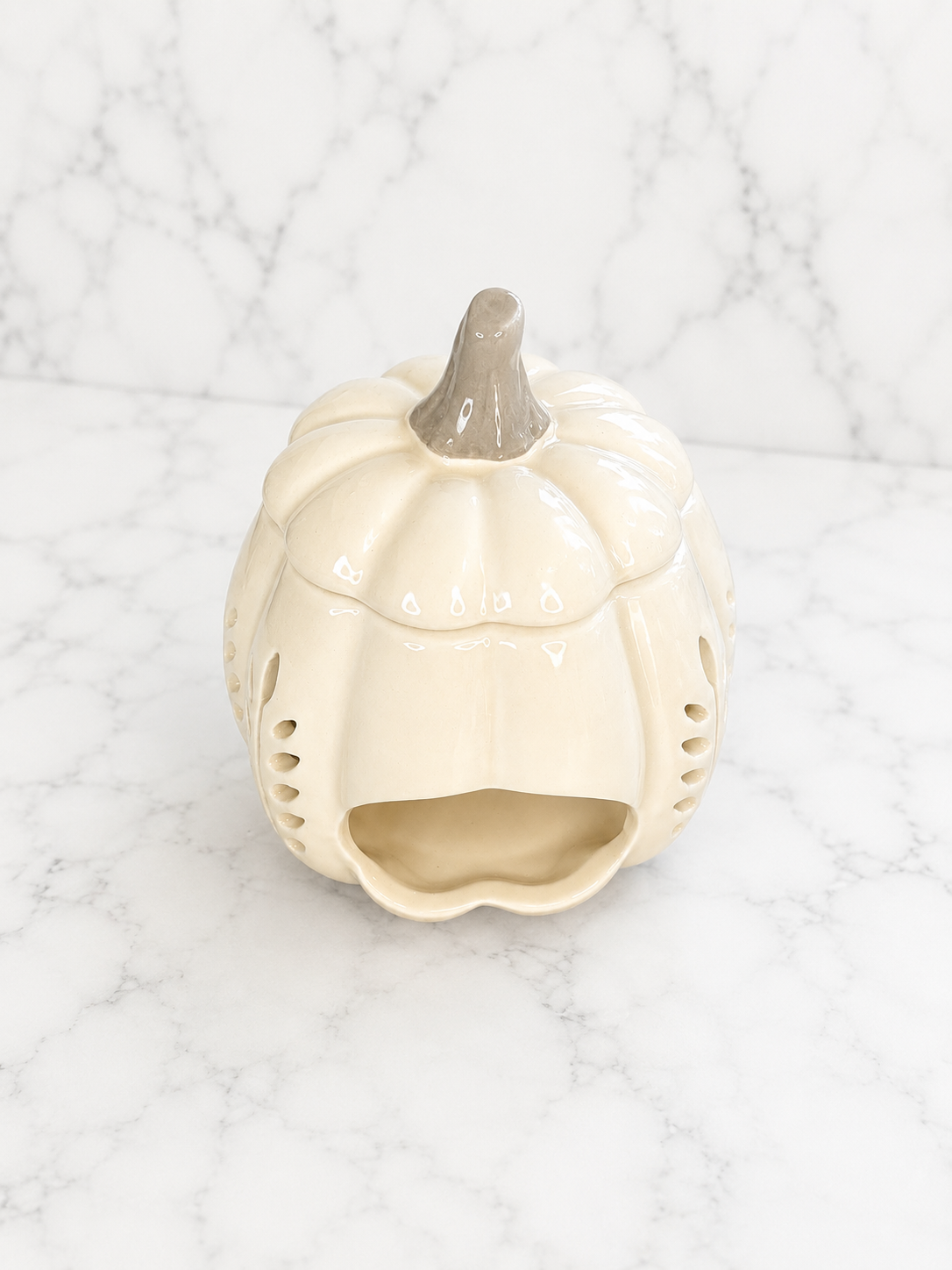Leaf Cut out Pumpkin Wax Burner