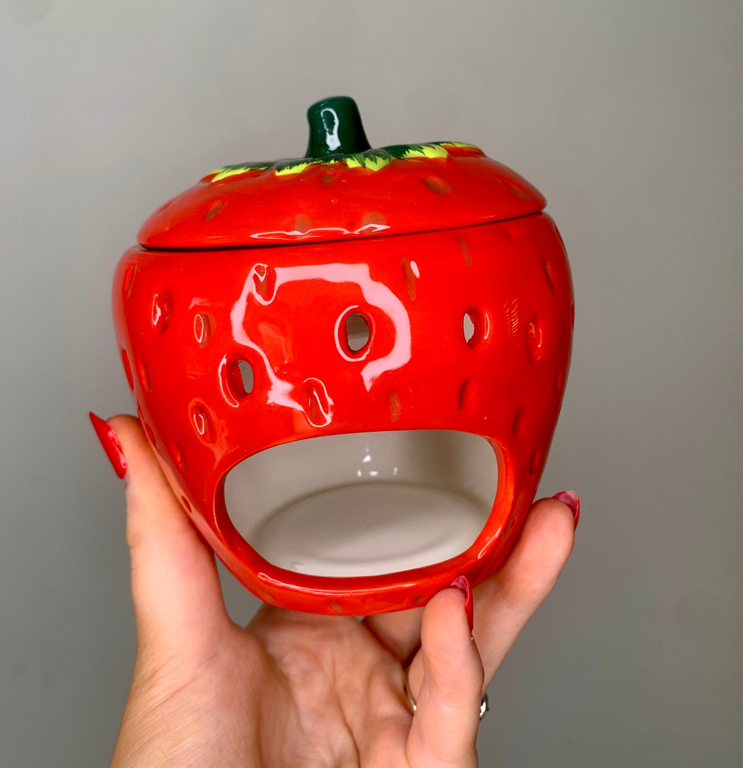 Strawberry Wax Burner